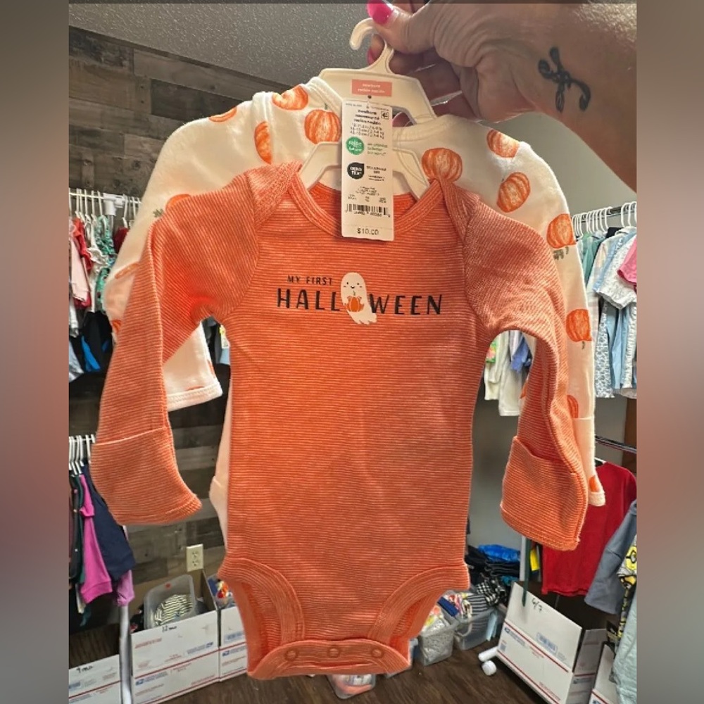 2 NWT Carter's Just One You Unisex Halloween Onesies (Size Newborn)